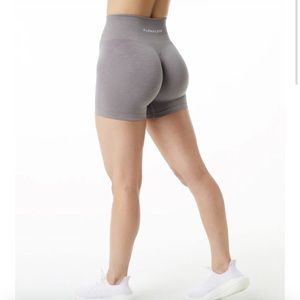 Alphalete Amplify Shorts Grey